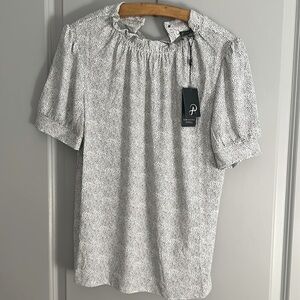 Women’s dress shirt